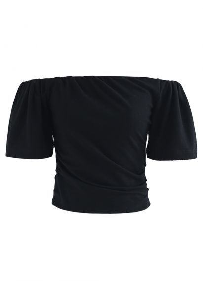 Top cropped de algodão manga curta ombro a ombro em preto