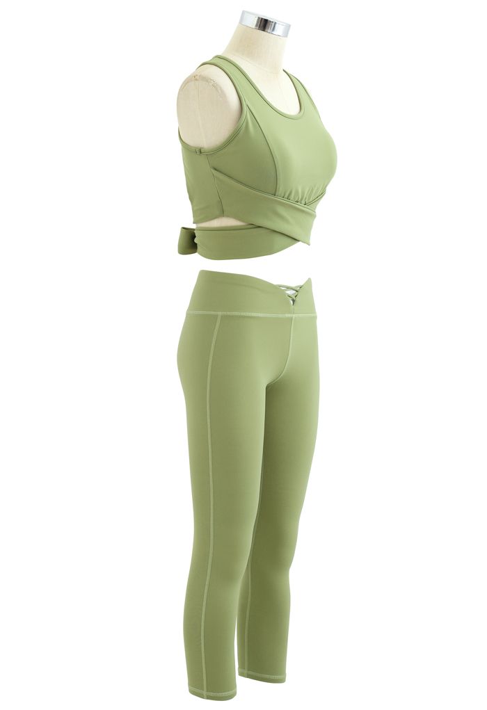 Conjuntos de sutiã esportivo de cintura com laço aberto e leggings em verde