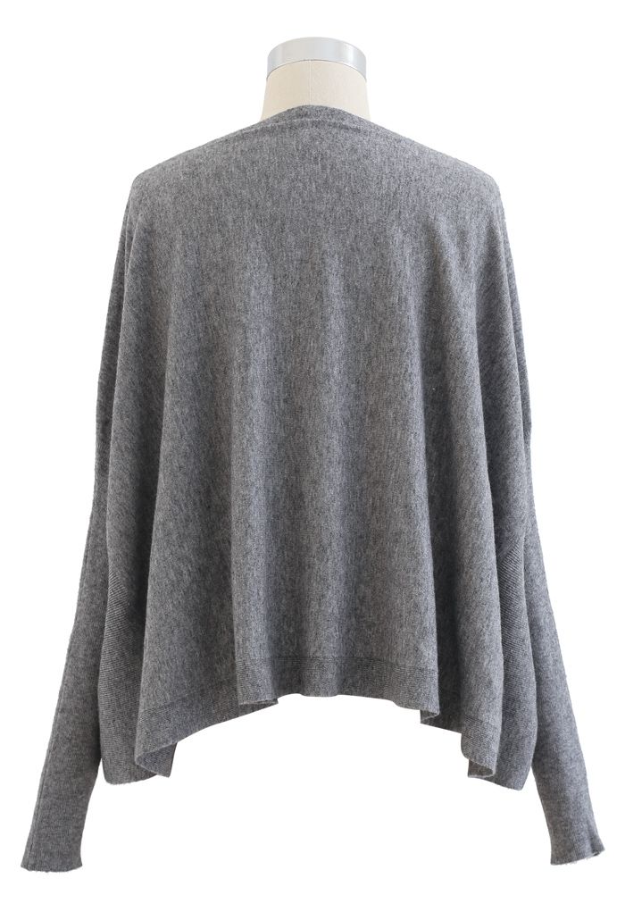 Suéter macio com bainha Flare em cinza