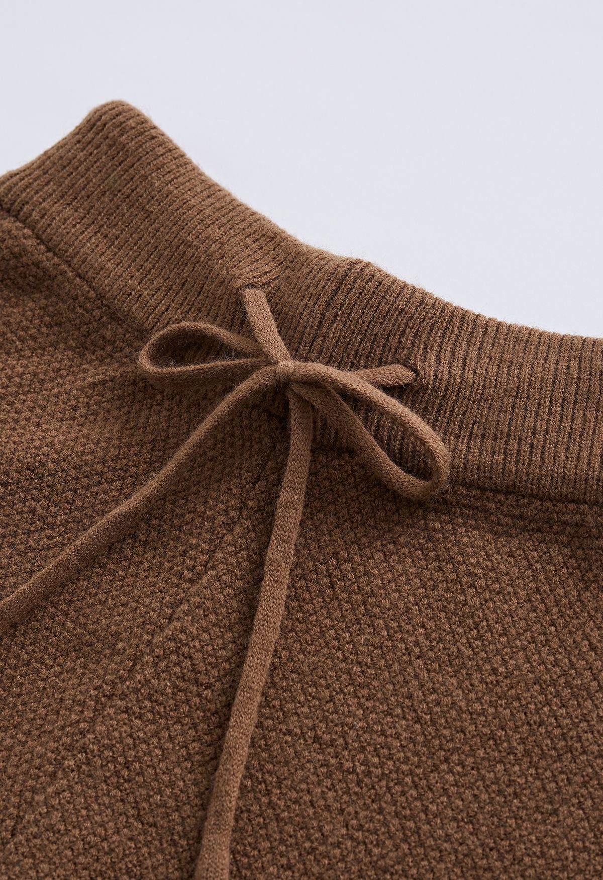 Conjunto de suéter Hi-Lo de malha waffle e calça larga em marrom
