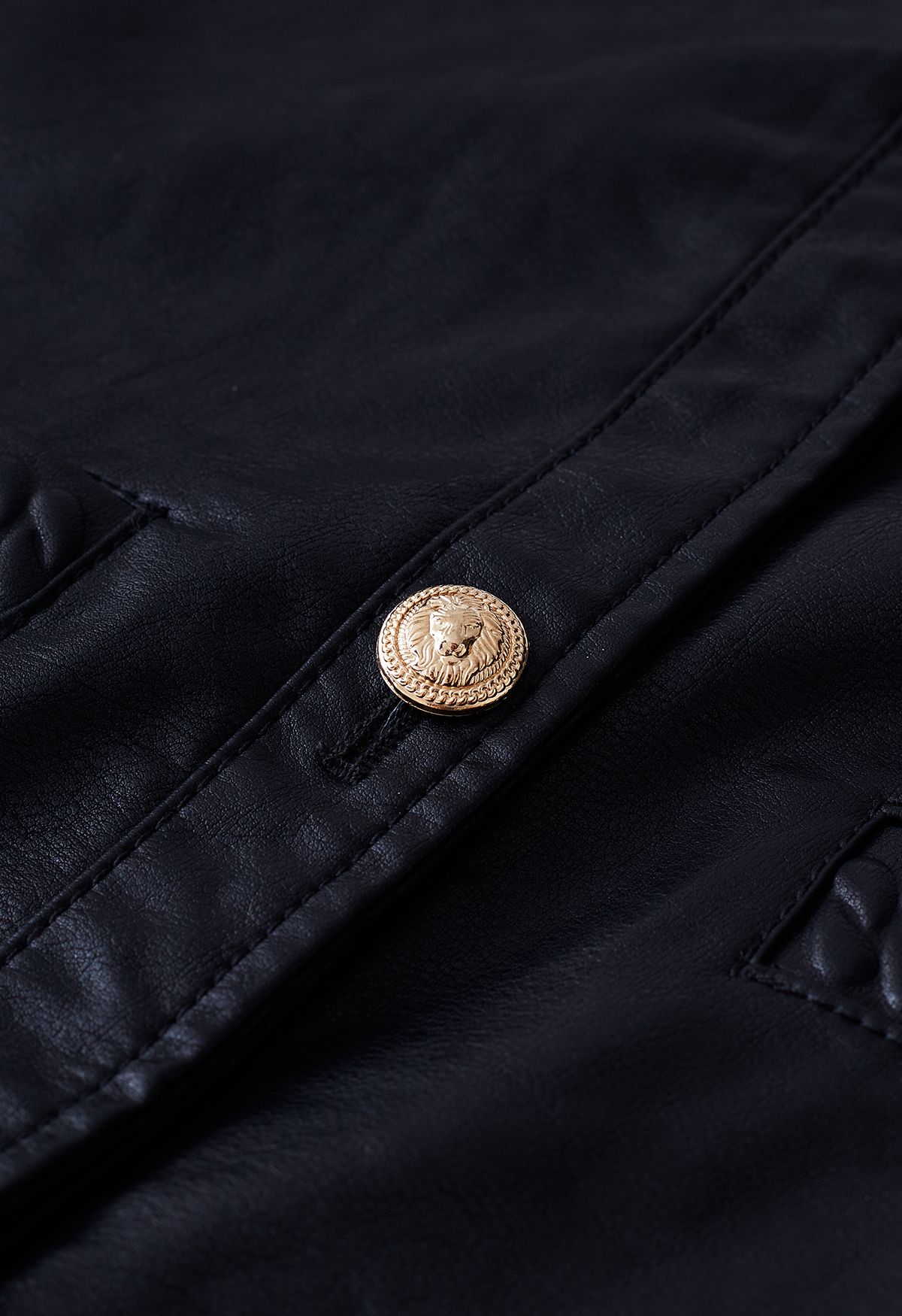 Jaqueta de couro falso com acabamento de bolso Welt em preto