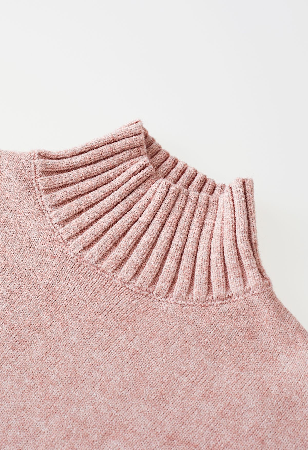 Conjunto de suéter gola alta com abotoamento e calça de tricô rosa