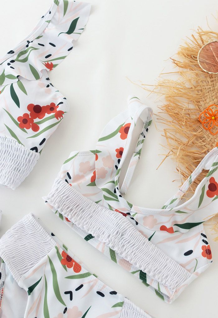 Conjunto de biquíni franzido com babados de flor de laranjeira para mamãe e filhos