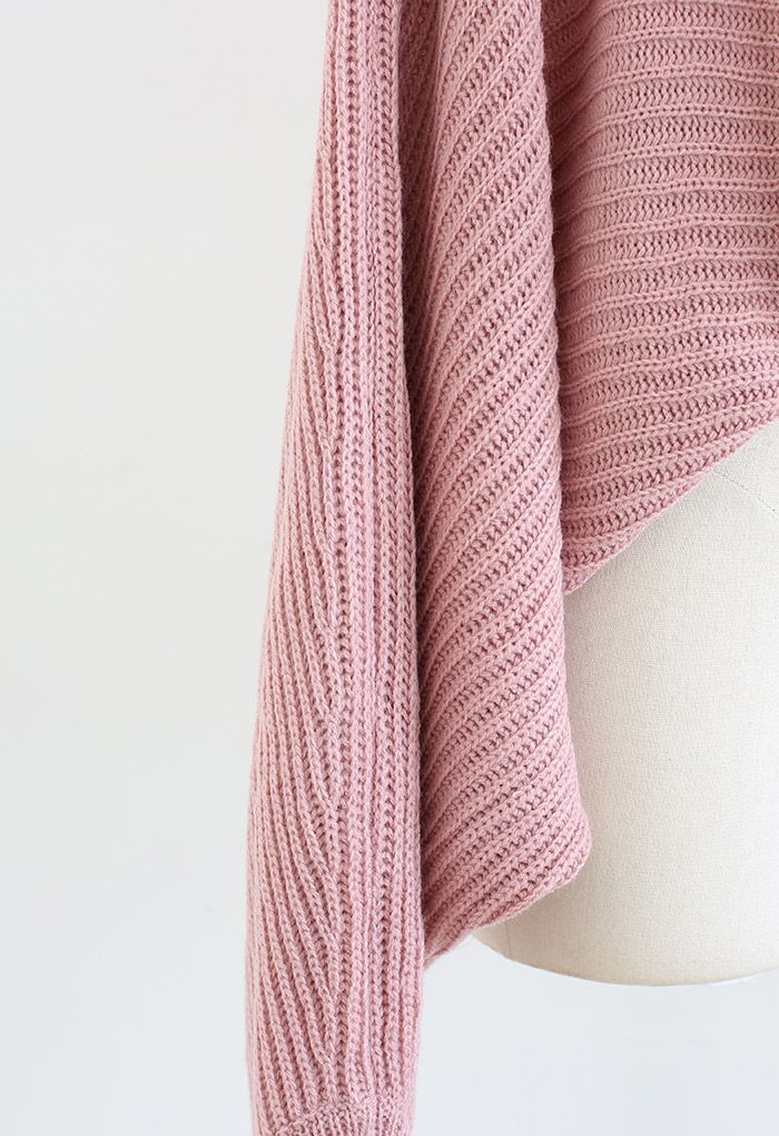 Suéter de malha de manga morcego torcido na frente em rosa