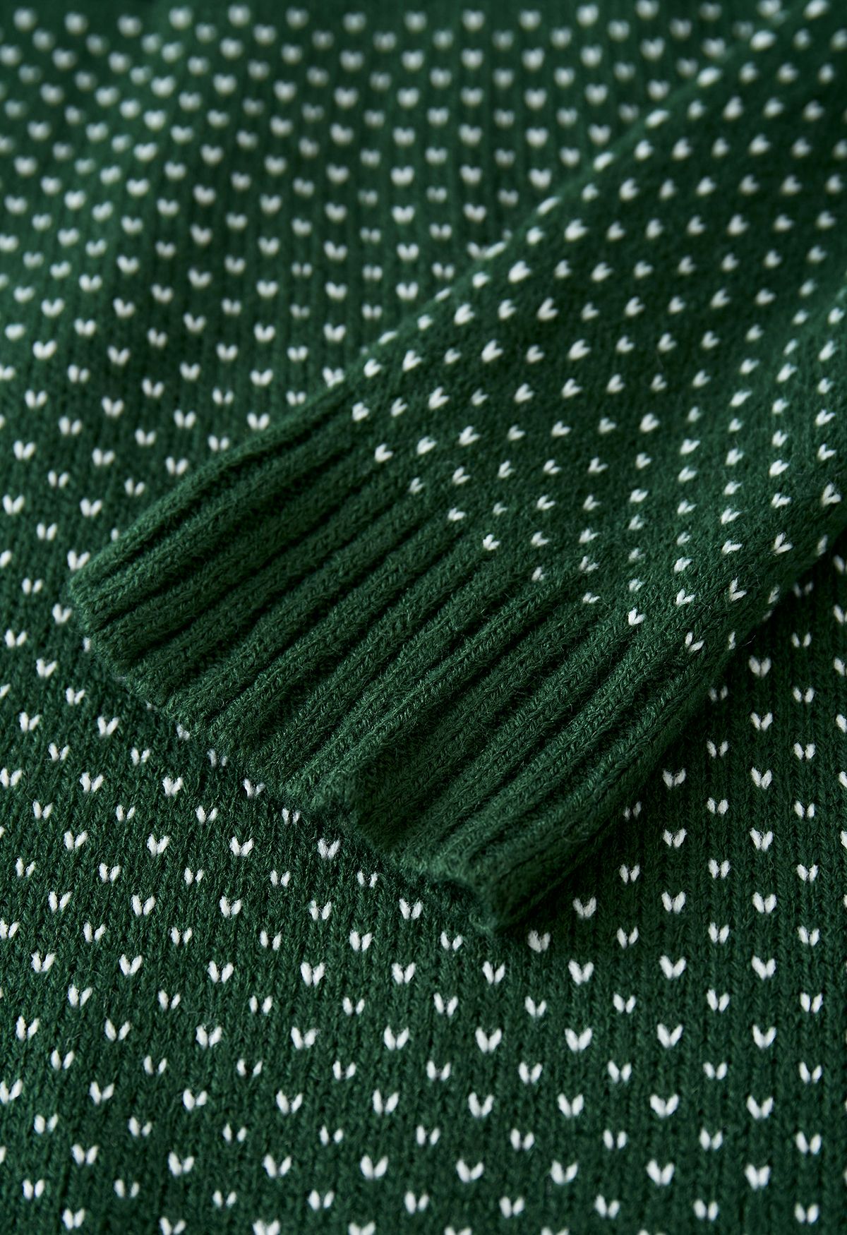 Bonito suéter de malha de mangas compridas fantasma em verde exército
