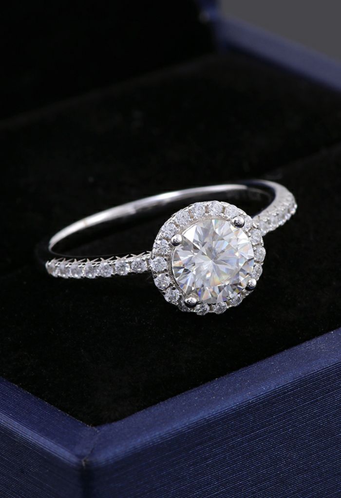 Anel de diamante Moissanite brilhante e elegante